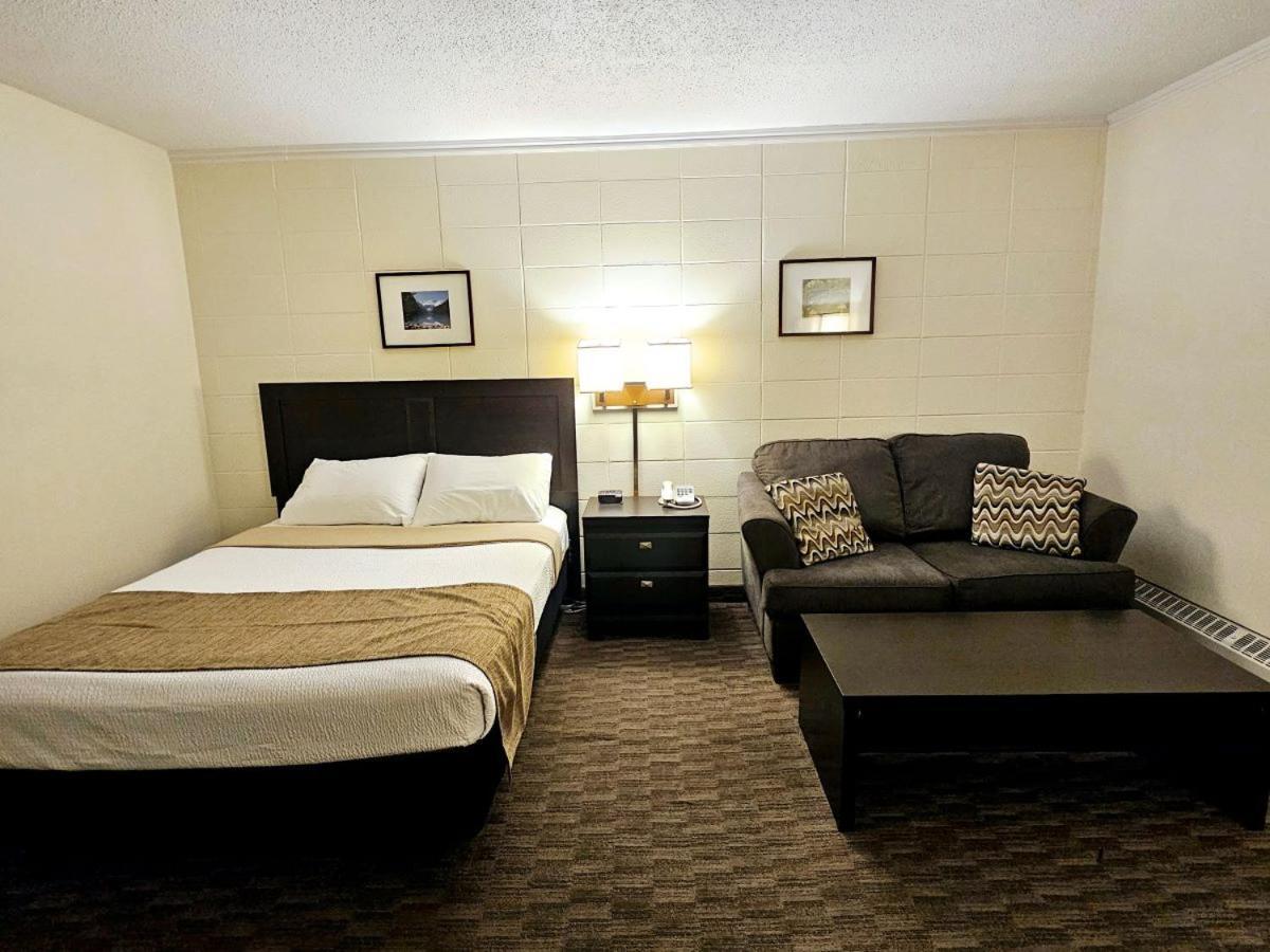 Canadian Motor Inn Grande Prairie Luaran gambar